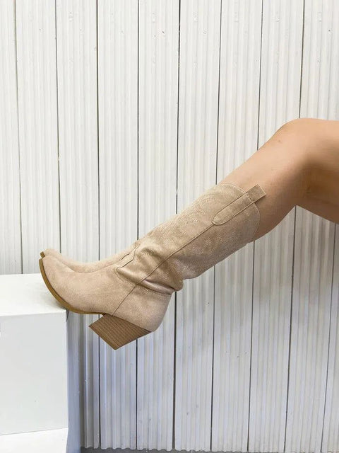 AMELIA- Texano camosciato ricamato