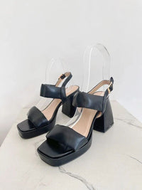 DELY-Scarpa con Plateau