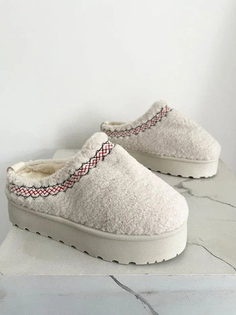 Gineven- platform imbottito con ricamo