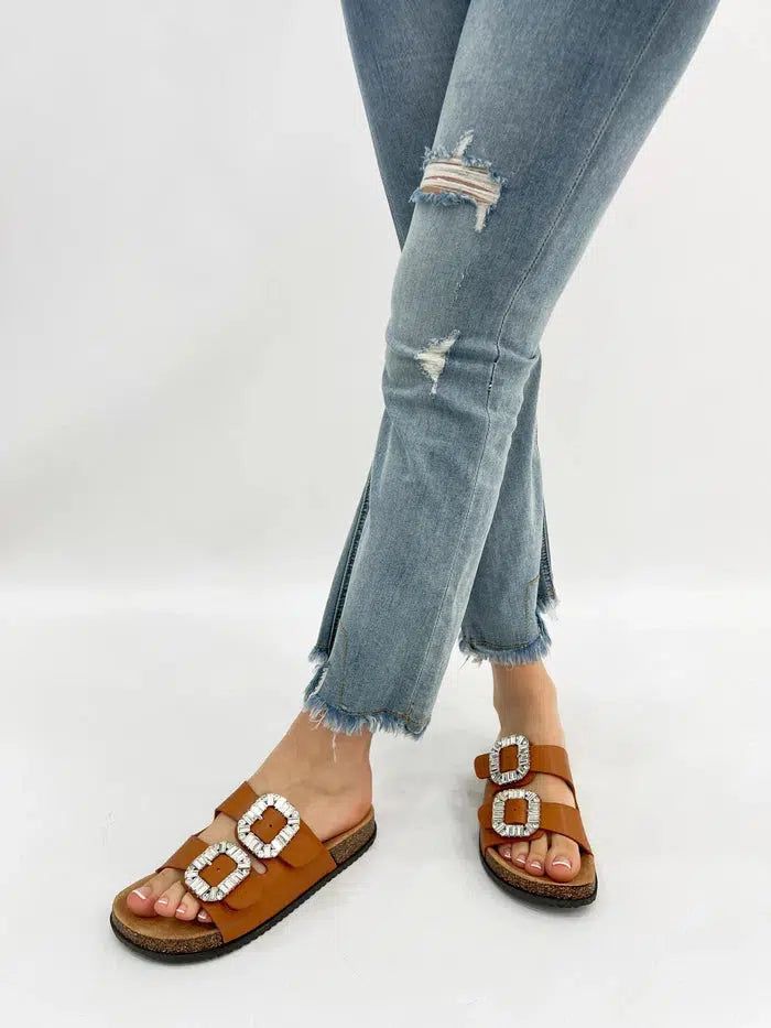 NORA ciabatta platform con fibbie gioiello julys.easyshoes